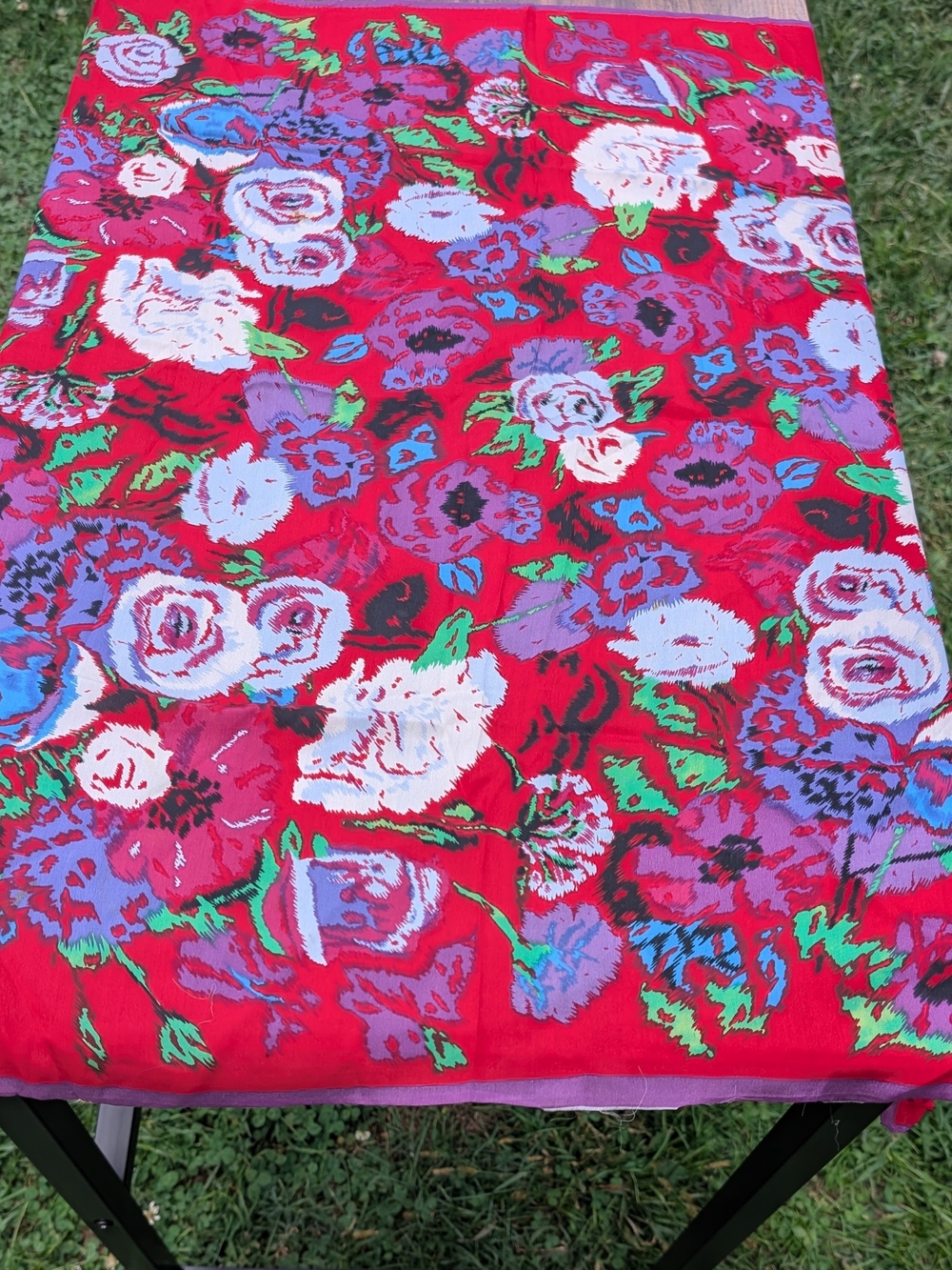 Large Oscar De La Renta Scarf/Wrap